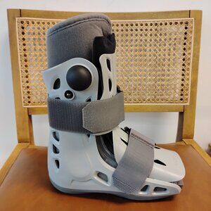 Aircast AirSelect XS Standard Walker Boot Fracture Recovery Ankle Support